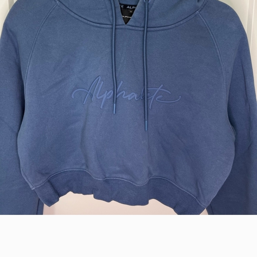 Alphalete Women's Blue Cropped Hoodie